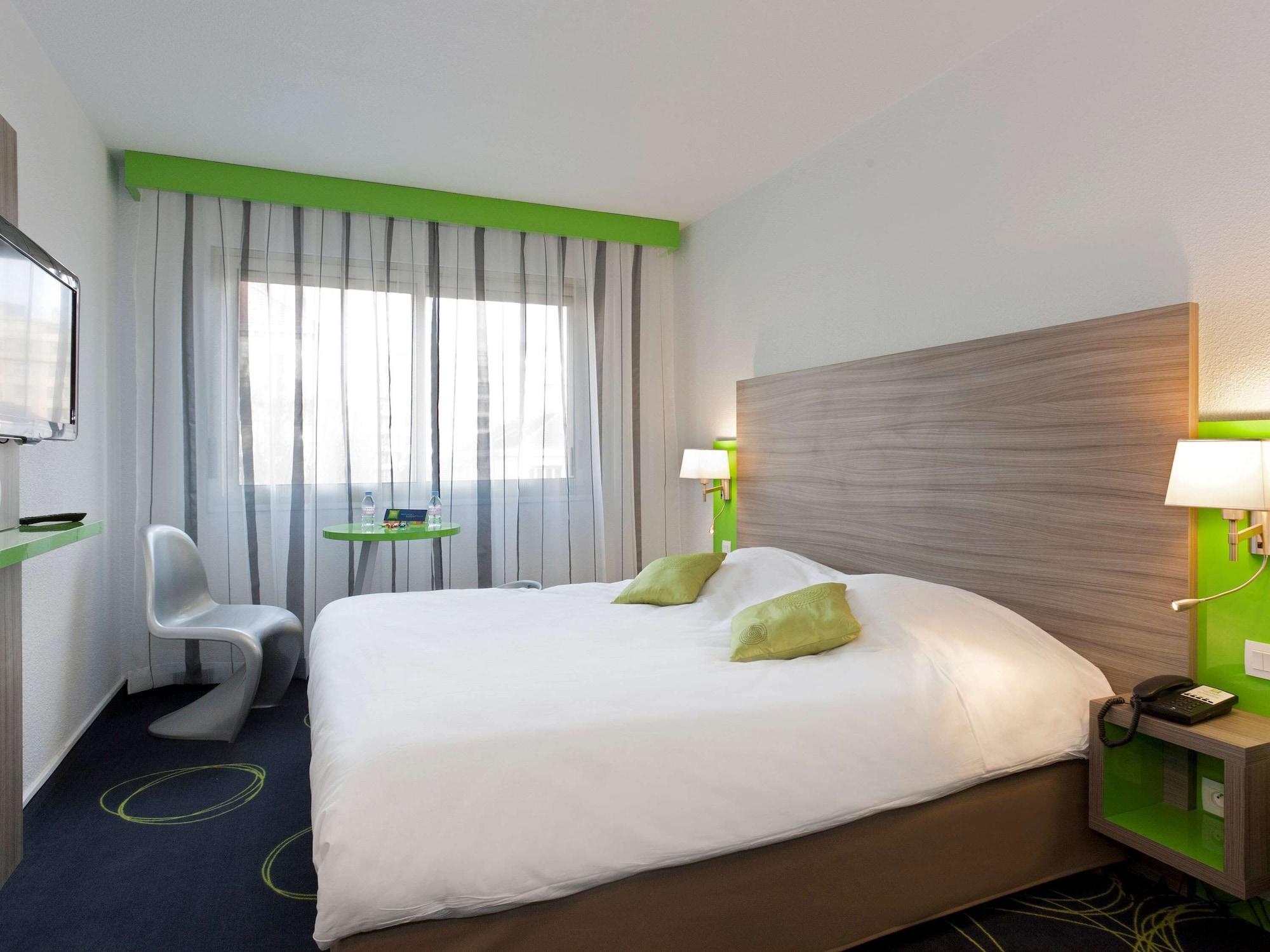 Ibis Styles Grenoble Centre Gare Hotel Exterior photo